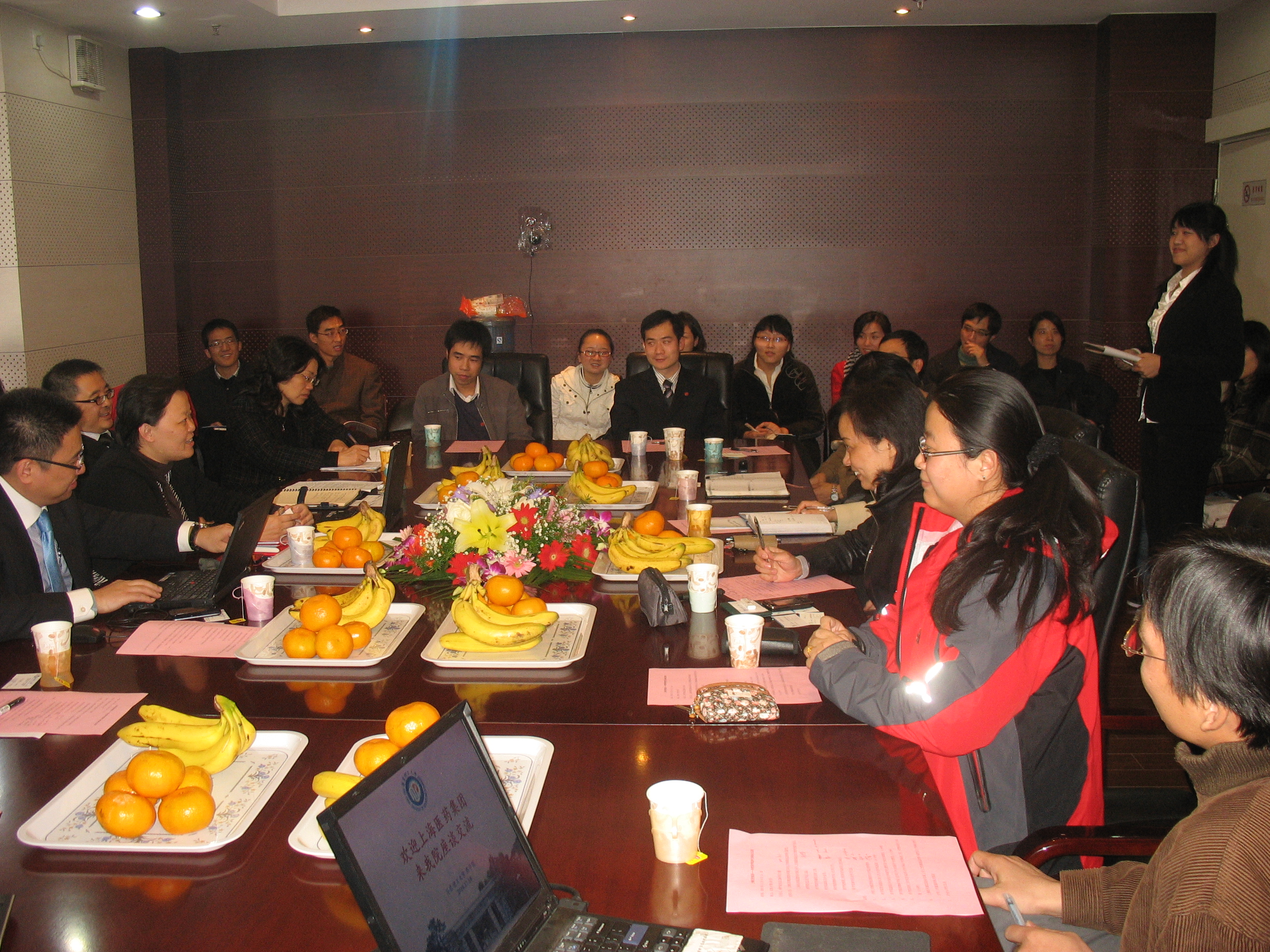 上药集团代表与yl34511线路中心毕业生交流